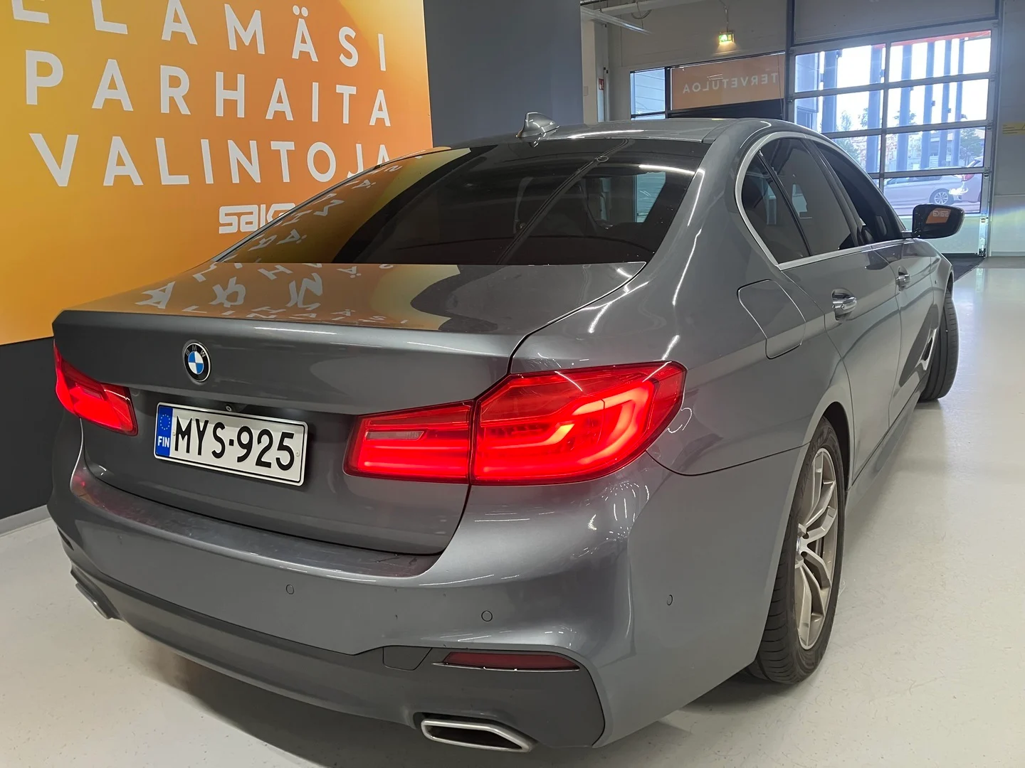 Car Image - 42gD9CSyG1wmtXUdxN9O7K