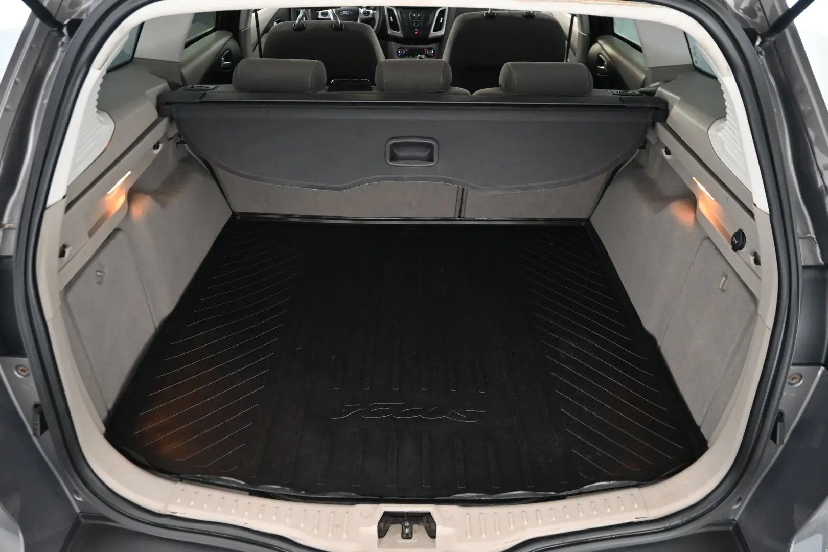 Car Image - 57FlmAbZcVK6wV7RIkM6NZ