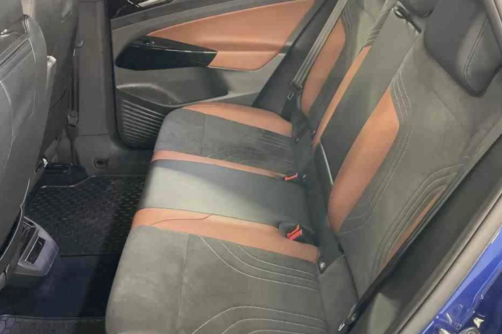 Car Image - 5oWUTrgWsfEINOvTITlw1N