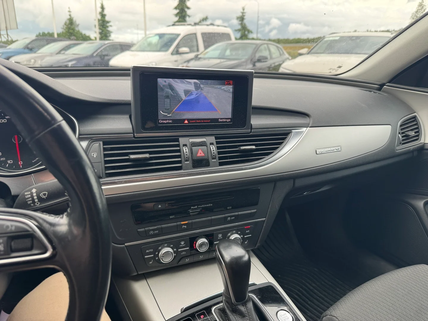 Car Image - qdfTt4GyqlgaluKW6XfmM