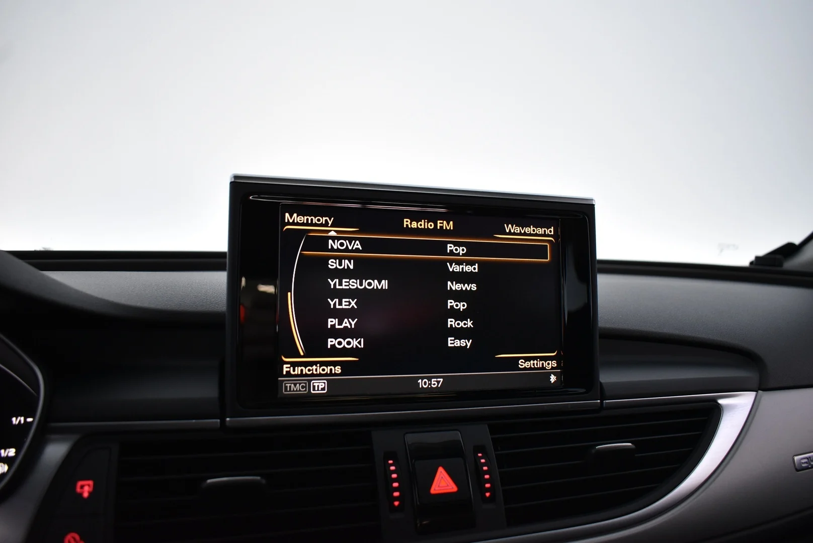 Car Image - 2UVJHsKVbAWSZ12FUZmjvN