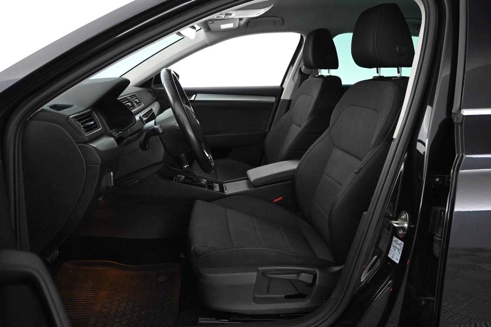 Car Image - 4pcGifHvjQoyo8zvudFfIZ