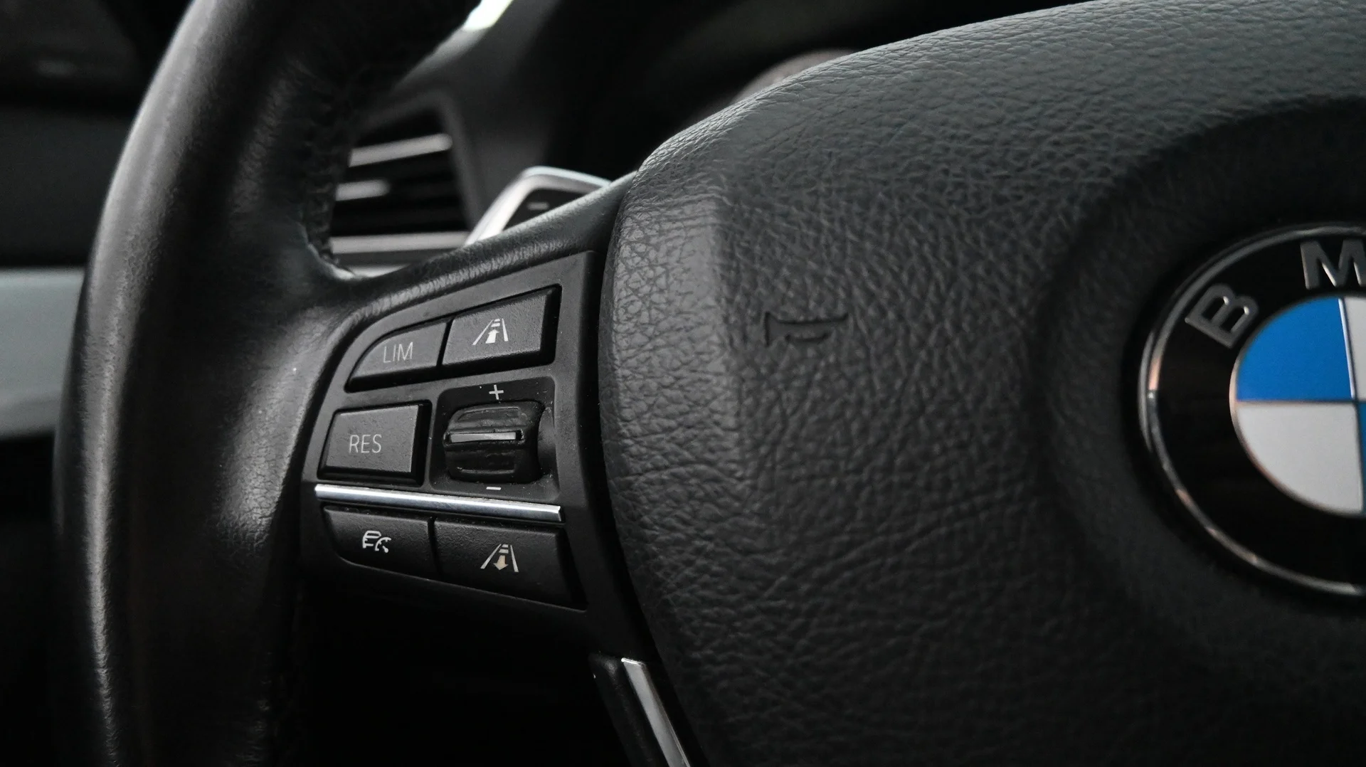 Car Image - 6it5Z3Bv1jEZ6KOpKzxGA4