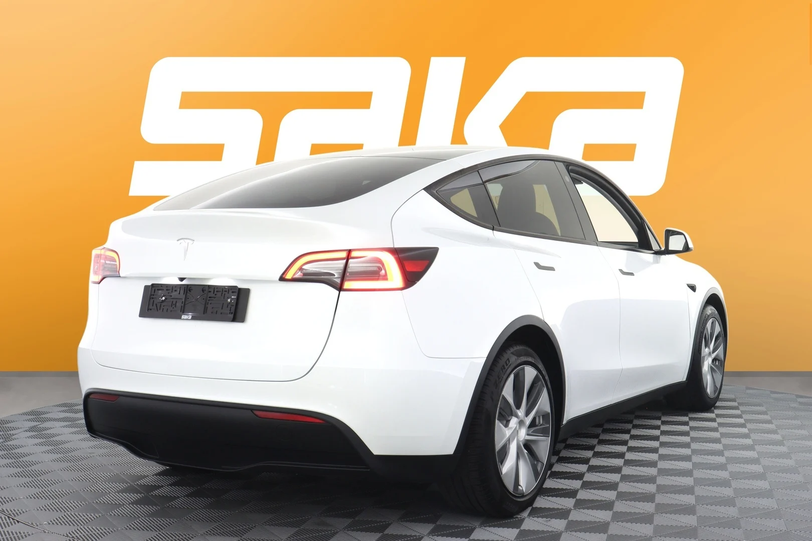 Car Image - 7kG3th3ieoHuUtHv0vzMOk