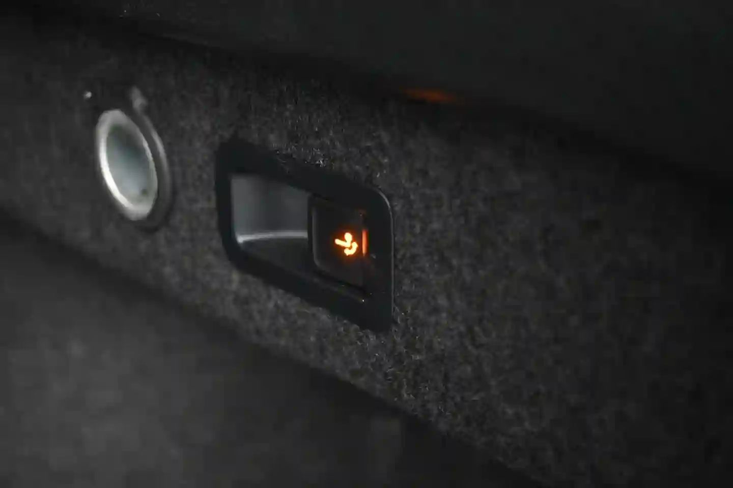 Car Image - 2FczeDDtWsb0OPE6DSYiQD
