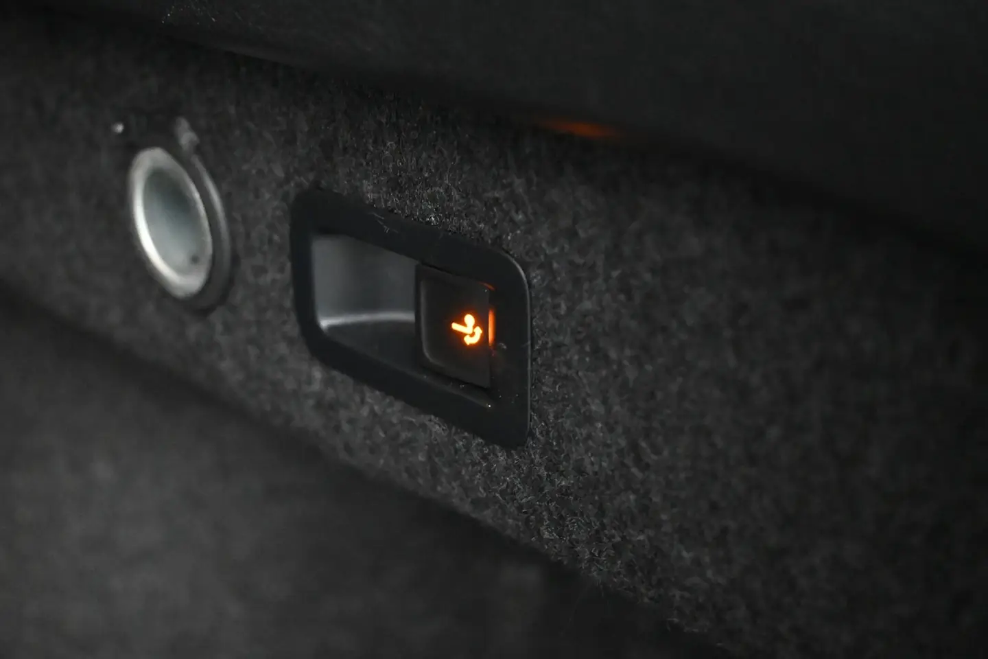 Car Image - 2FczeDDtWsb0OPE6DSYiQD