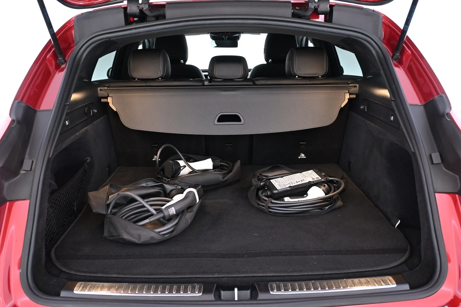 Car Image - 2Ok3s02YSnKbKdD4UPcu64