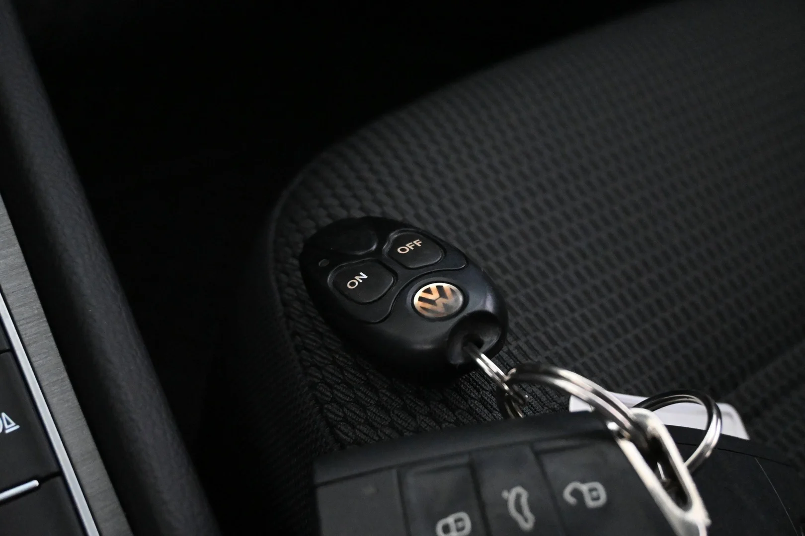 Car Image - 4ab5uD47IFdjPz5PZnKkid