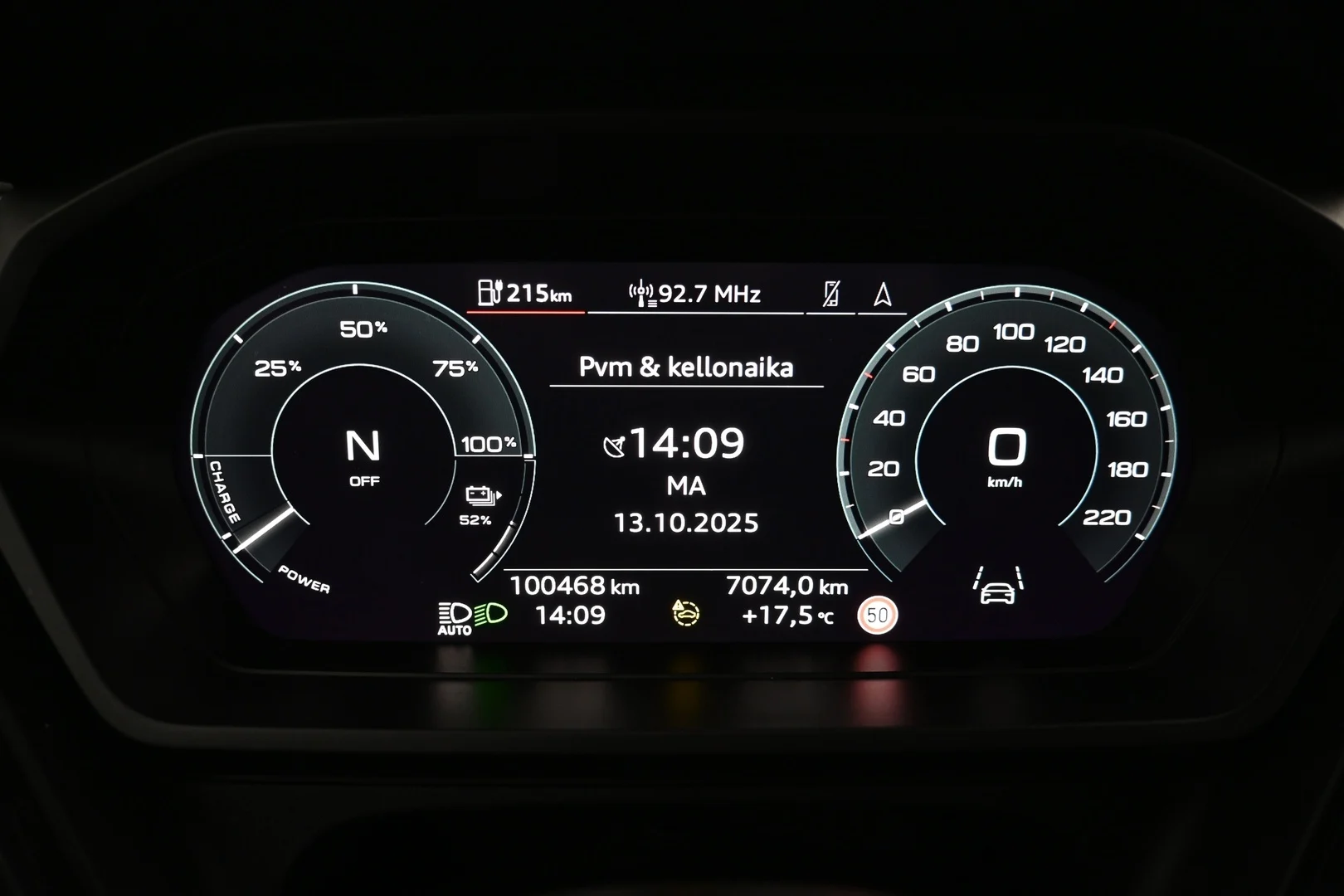 Car Image - 2clWinhh1TZYs1GJFjF7i0