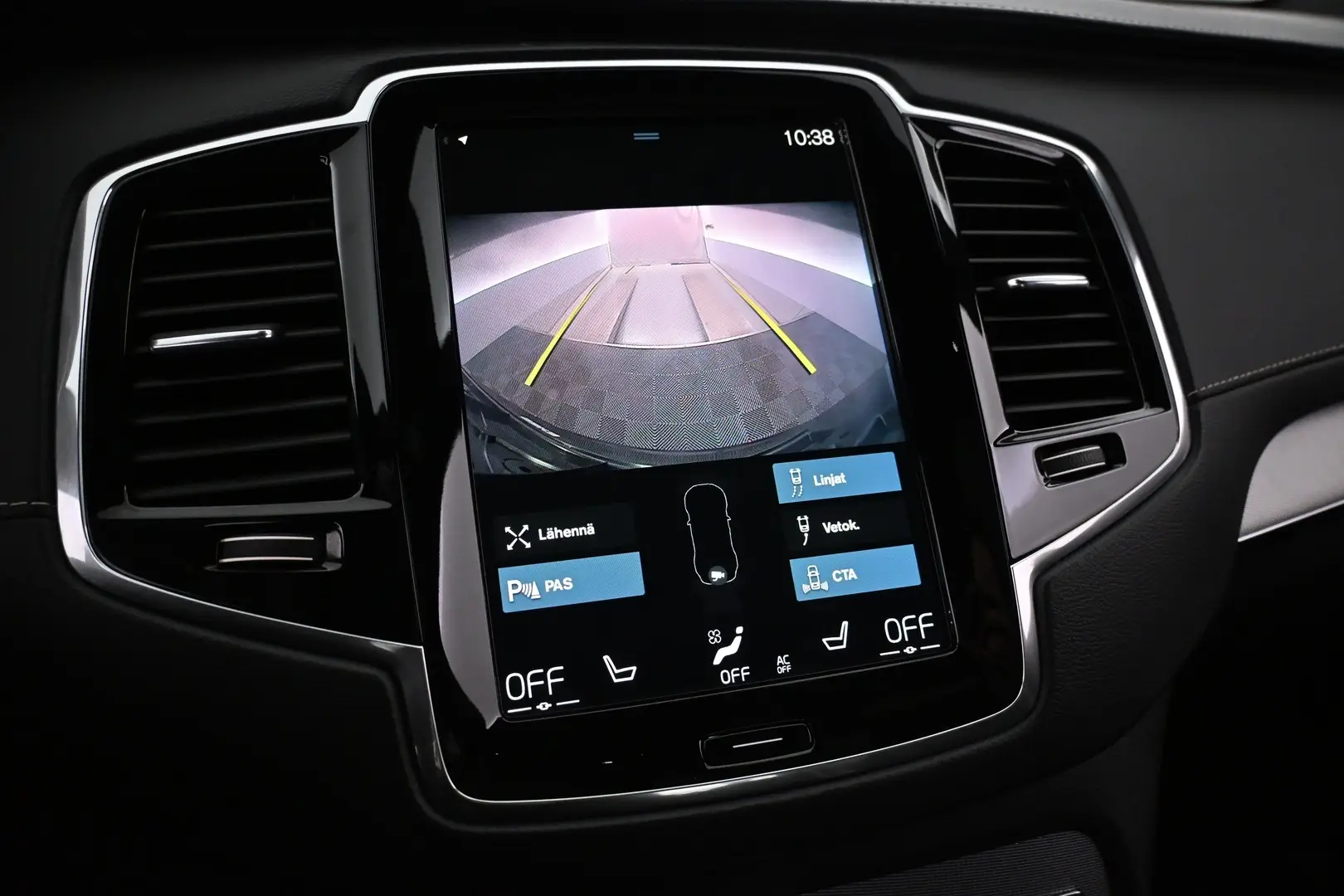 Car Image - 7B9VynScUTWYIRBb1A3TlI
