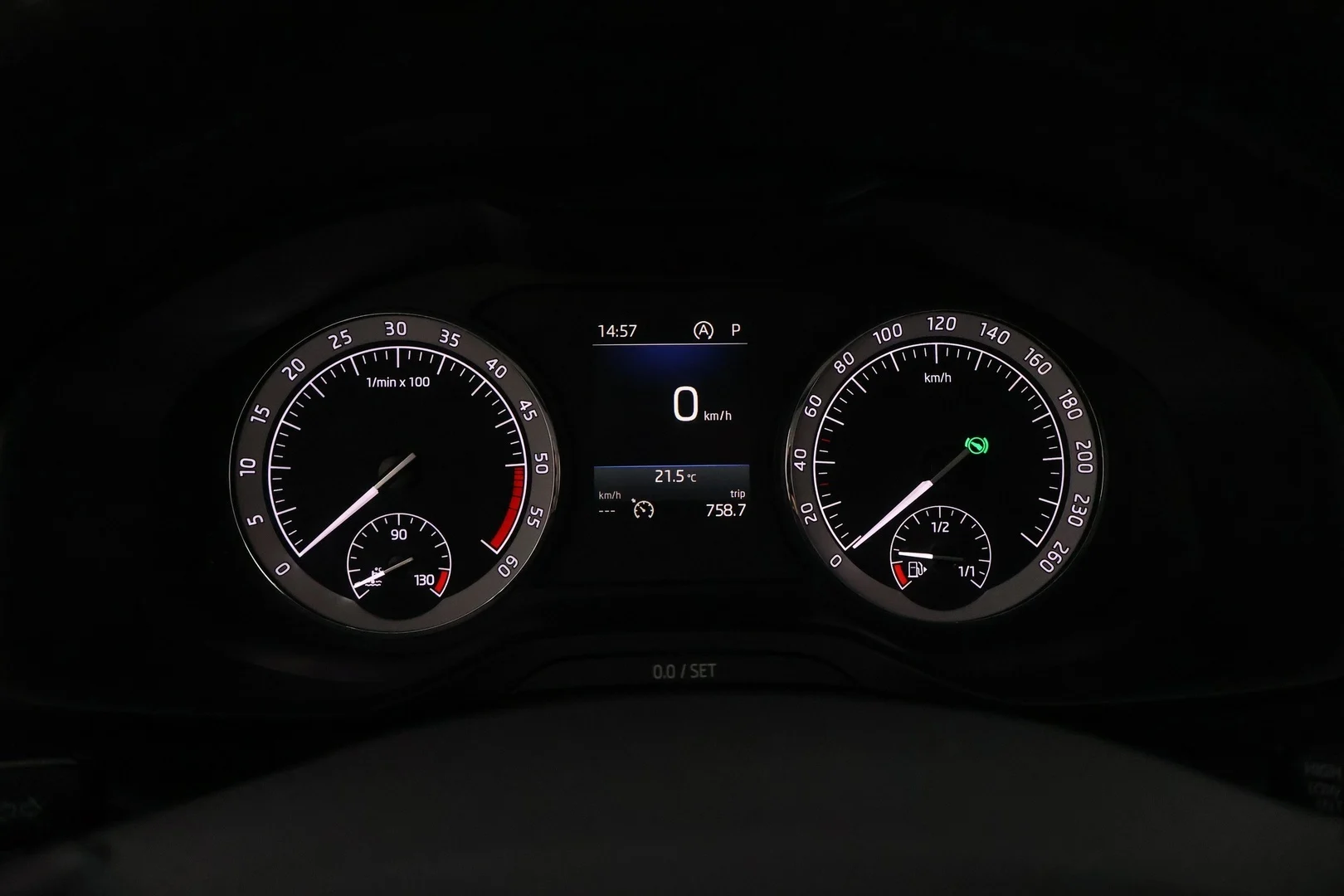 Car Image - 7uogmKNpzf2aIPJcpooVbm