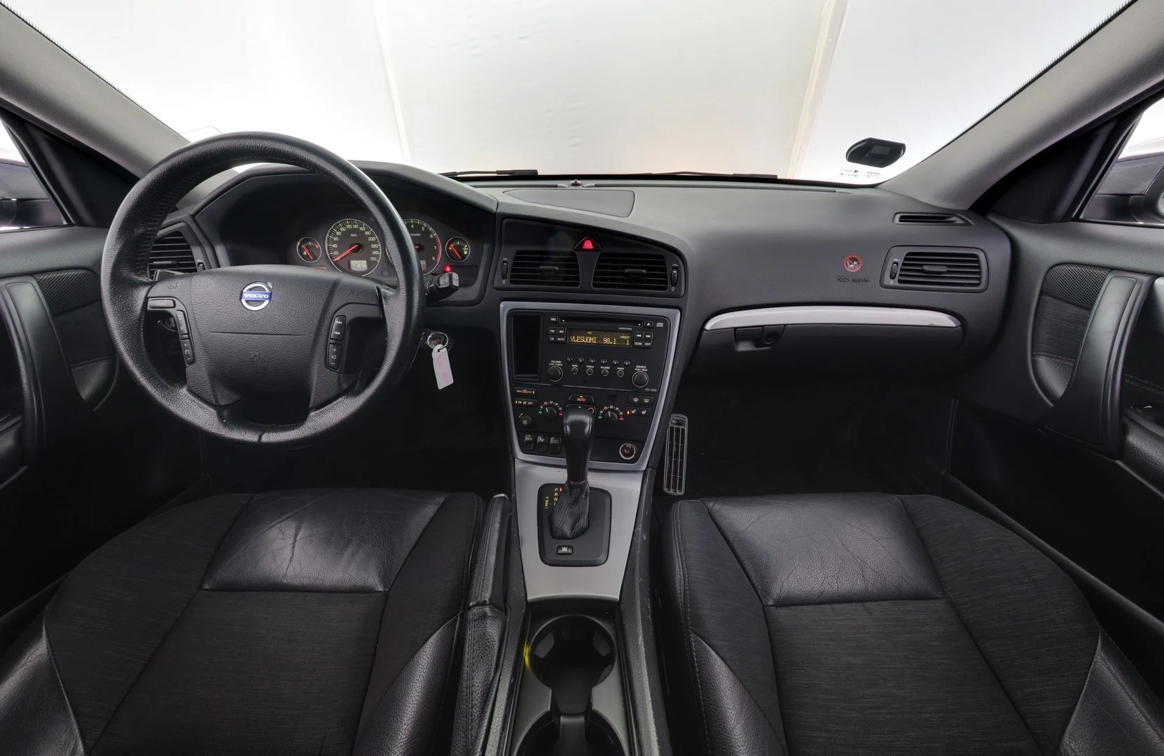 Car Image - 46sR8RsazoSYHTTEc1nr3G