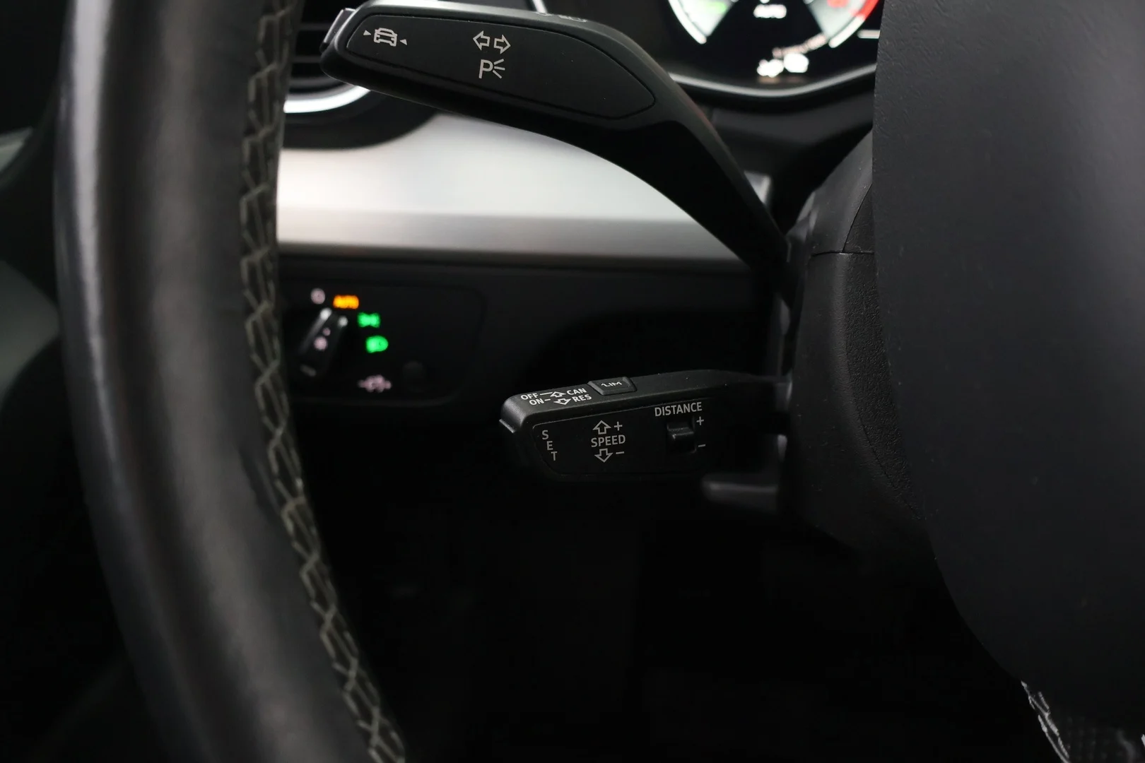 Car Image - 4N05sOMn7dzsPHDepxbOfh