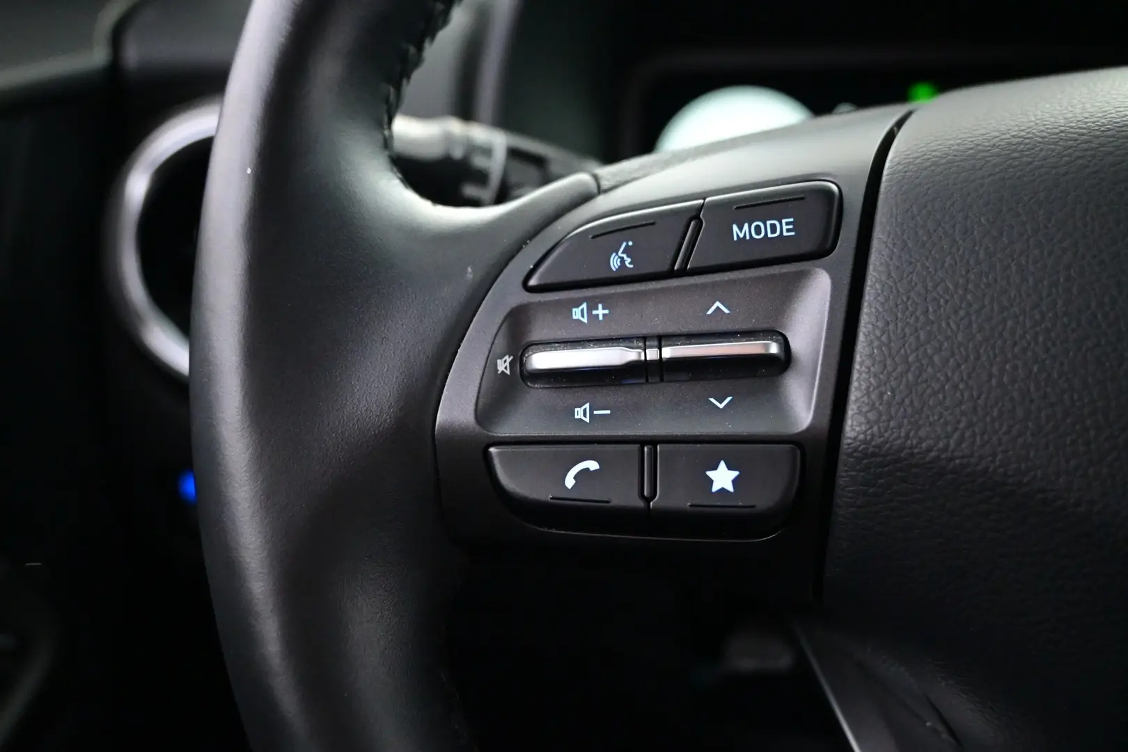 Car Image - FSSYNCzvlm1GZ7wZxv61Z