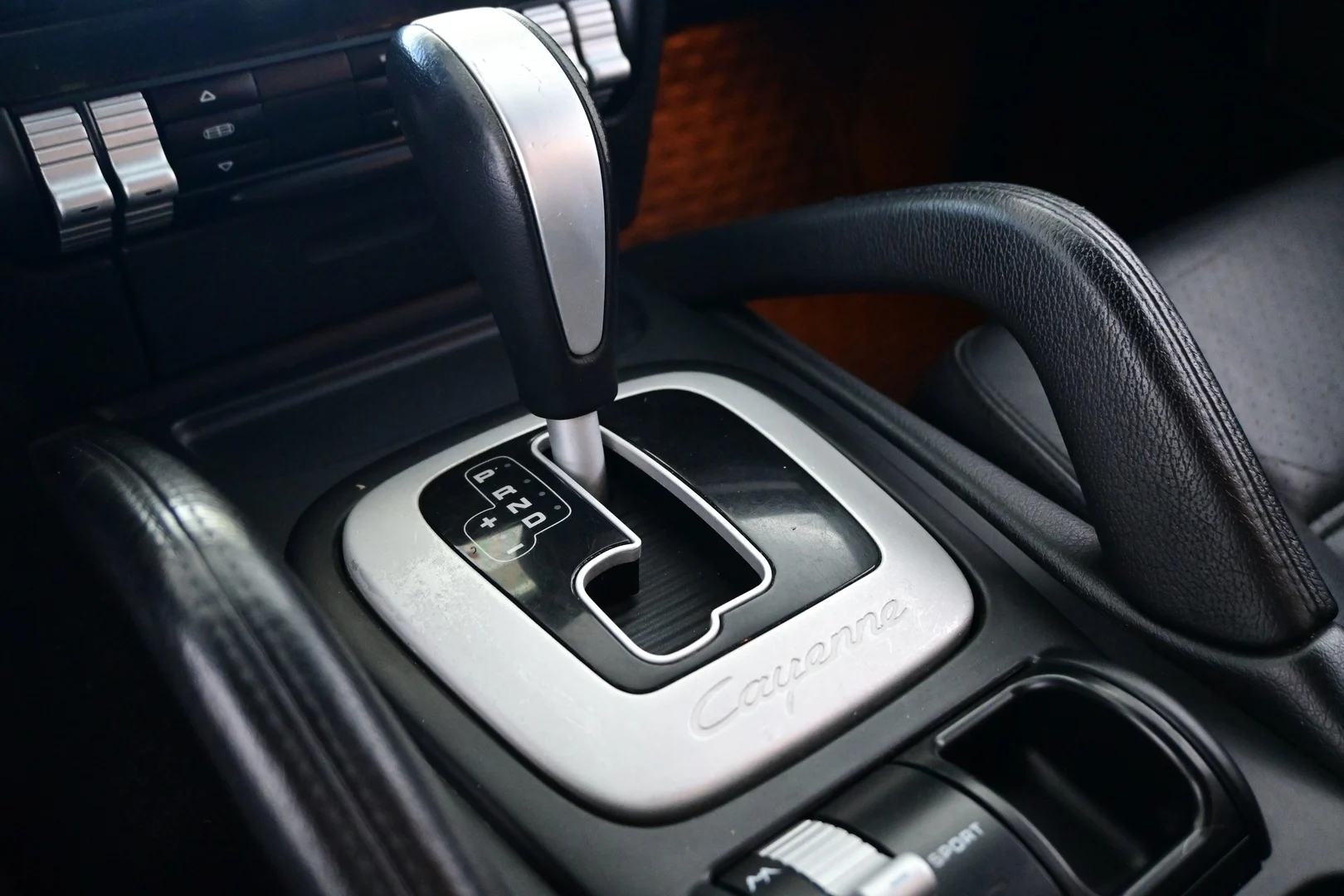 Car Image - 5co5kGxVIQPb78cTVSU48X
