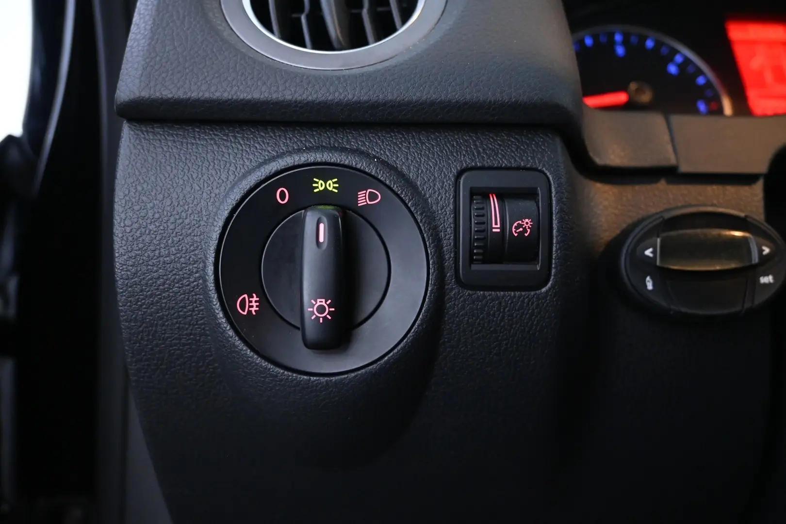 Car Image - 2jssi7Qimaj2gAt1gihNK0