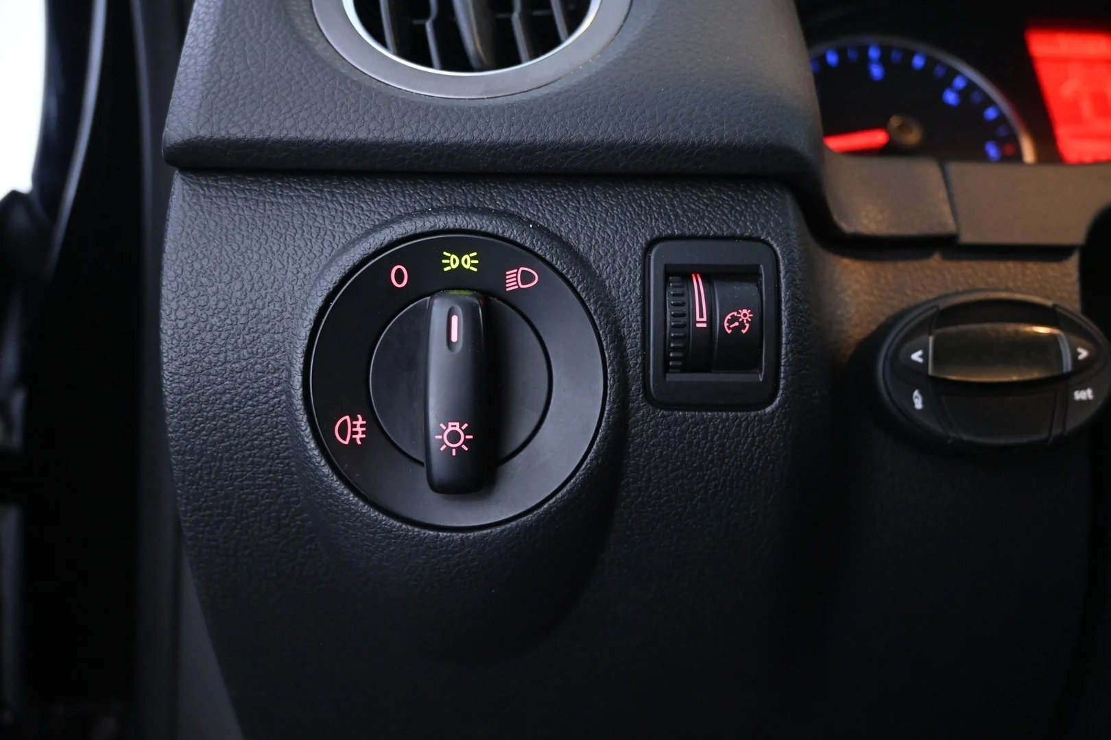 Car Image - 2jssi7Qimaj2gAt1gihNK0