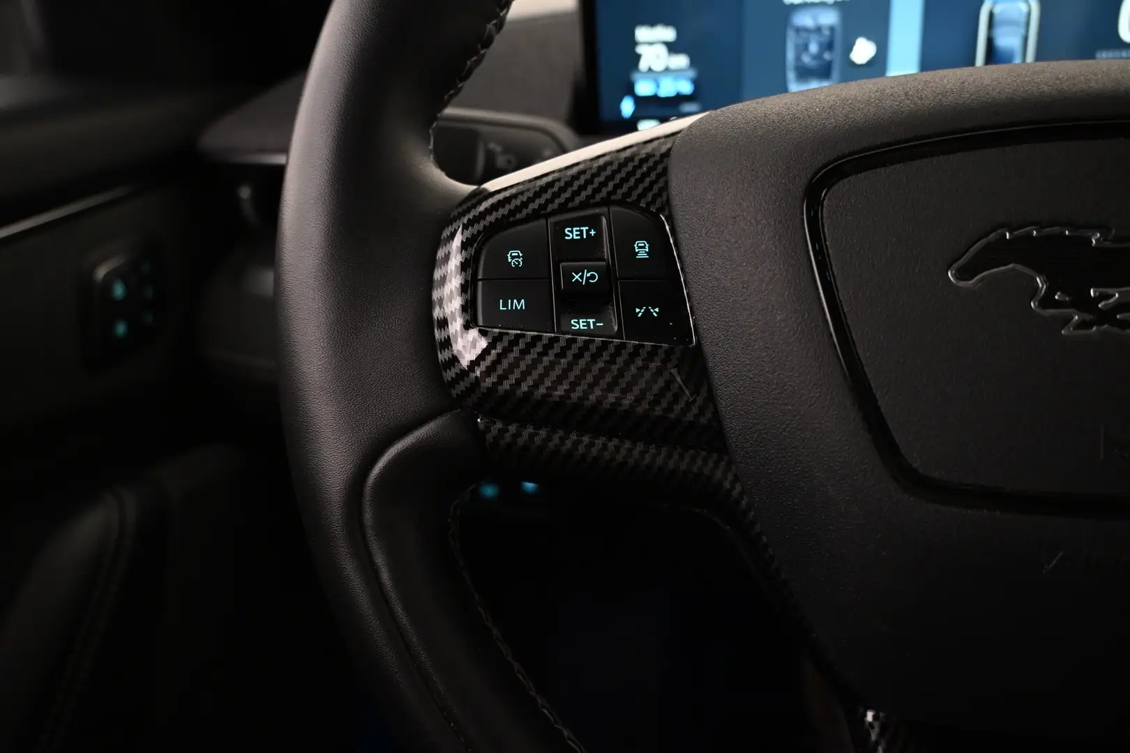 Car Image - 54tX0KdNhU8YDXjLTtqMkI