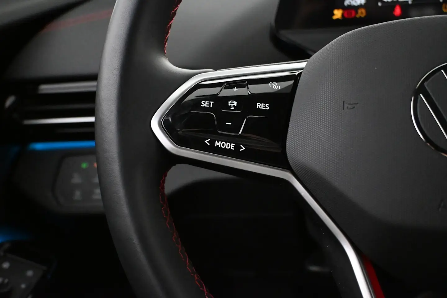 Car Image - 5YNj54Y1RuzhCQOH6hBX9z