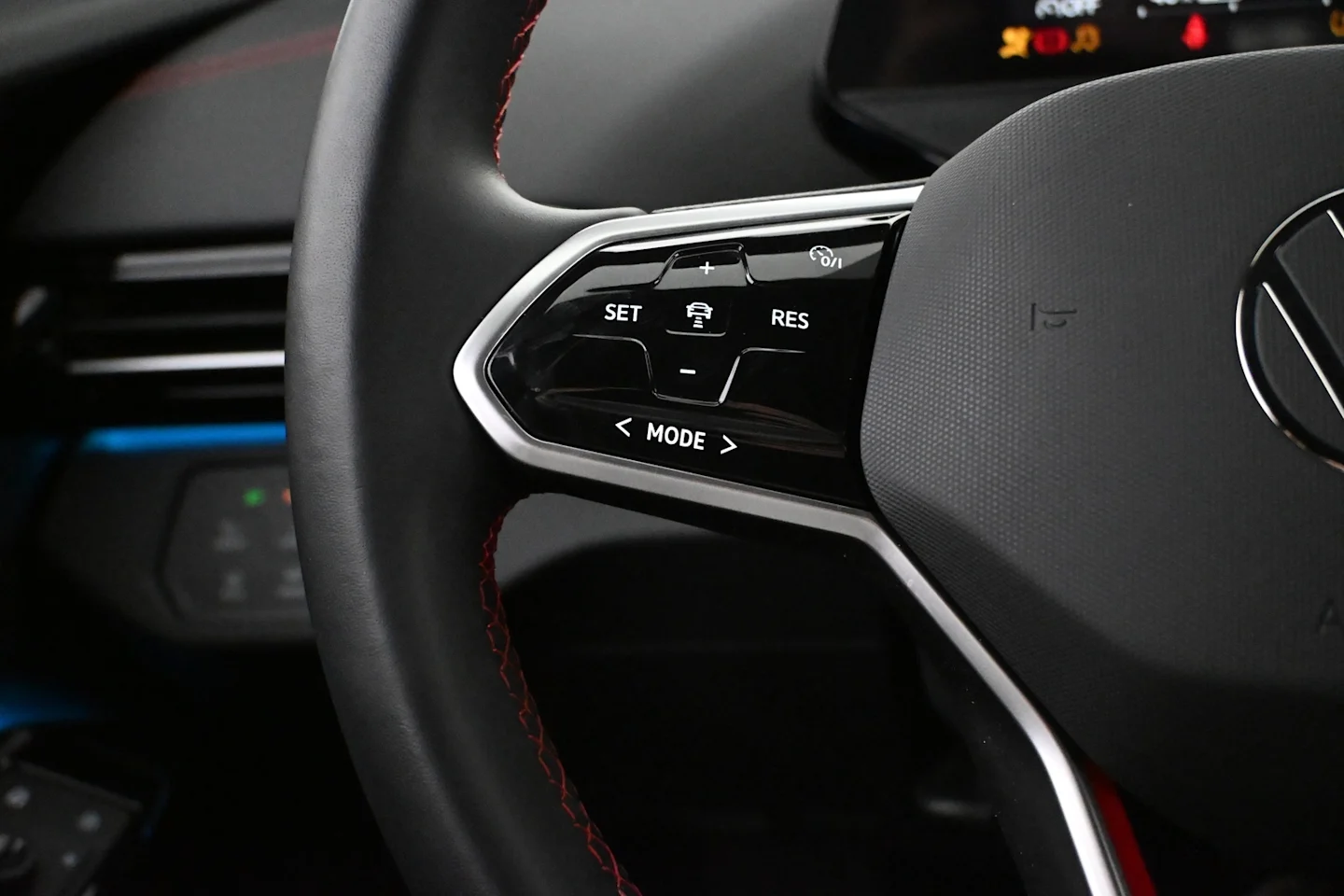 Car Image - 5YNj54Y1RuzhCQOH6hBX9z
