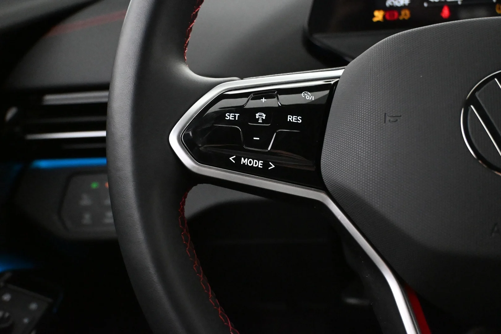 Car Image - 5YNj54Y1RuzhCQOH6hBX9z
