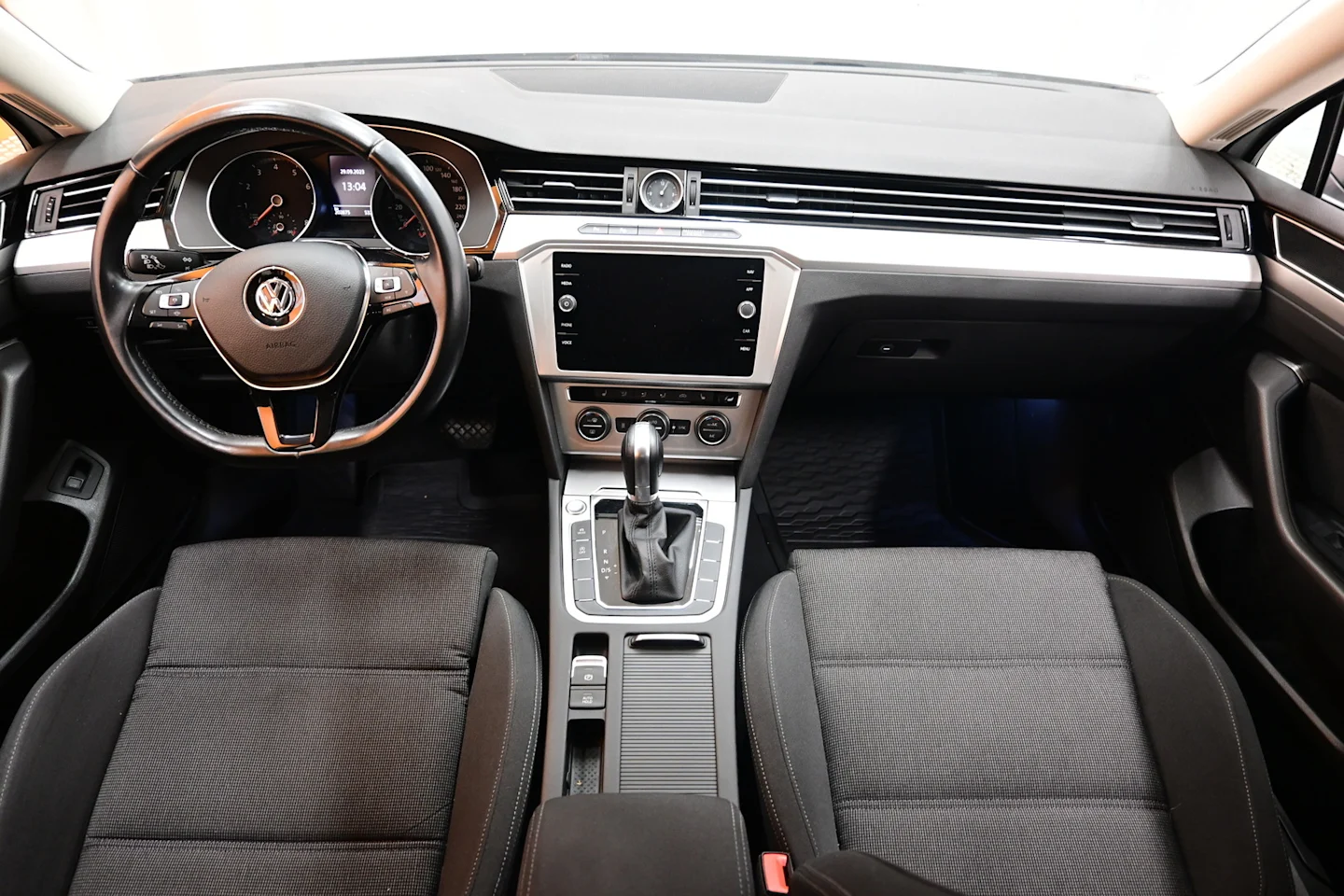 Car Image - 1WRe81Snju16JBDx9x4H1F