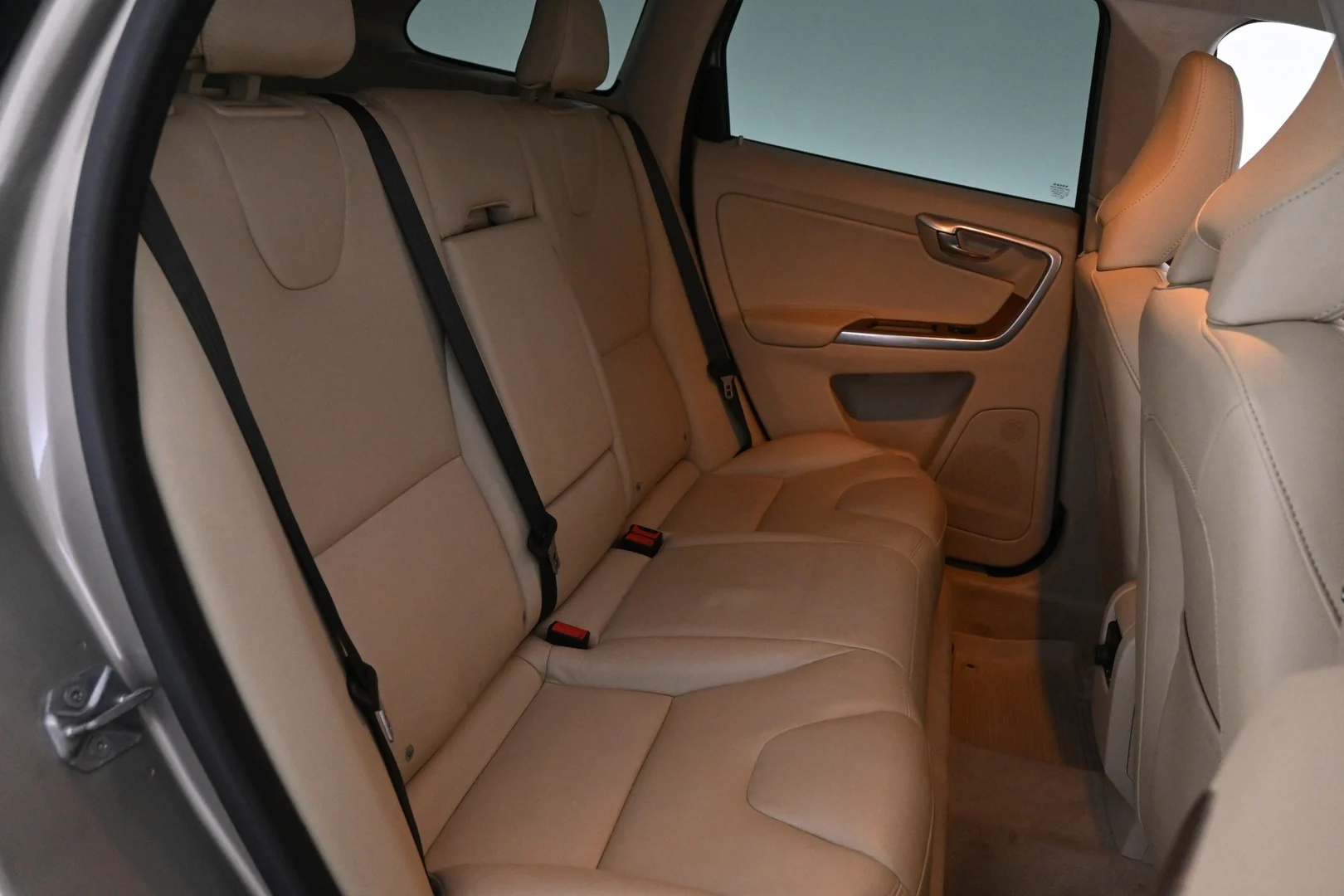 Car Image - 2UiCqE0kZ7ZsjQbEPscVQc