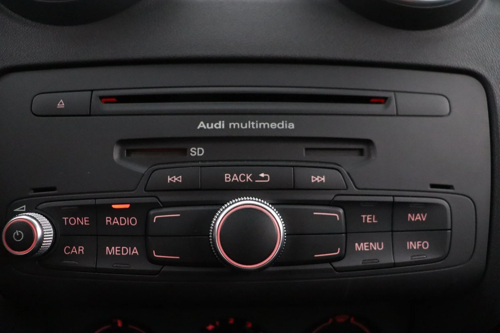 Car Image - 60ArbAFZyKRGmCUdjd5QW8