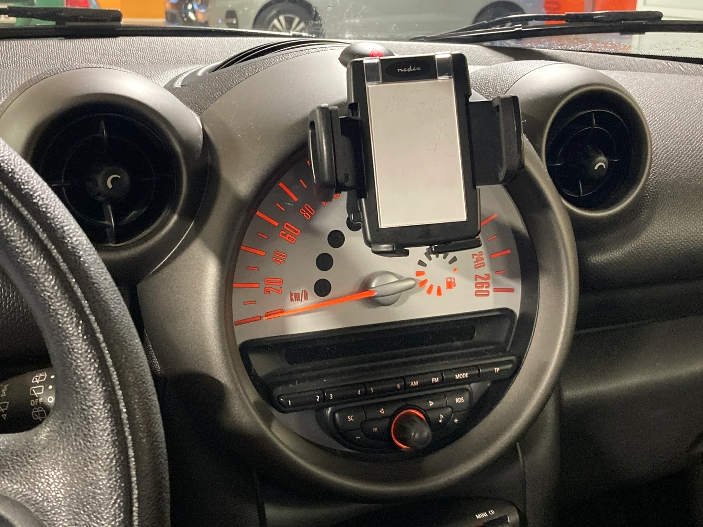 Car Image - 1OVpKqQCakhQtzO3jw8Ui9