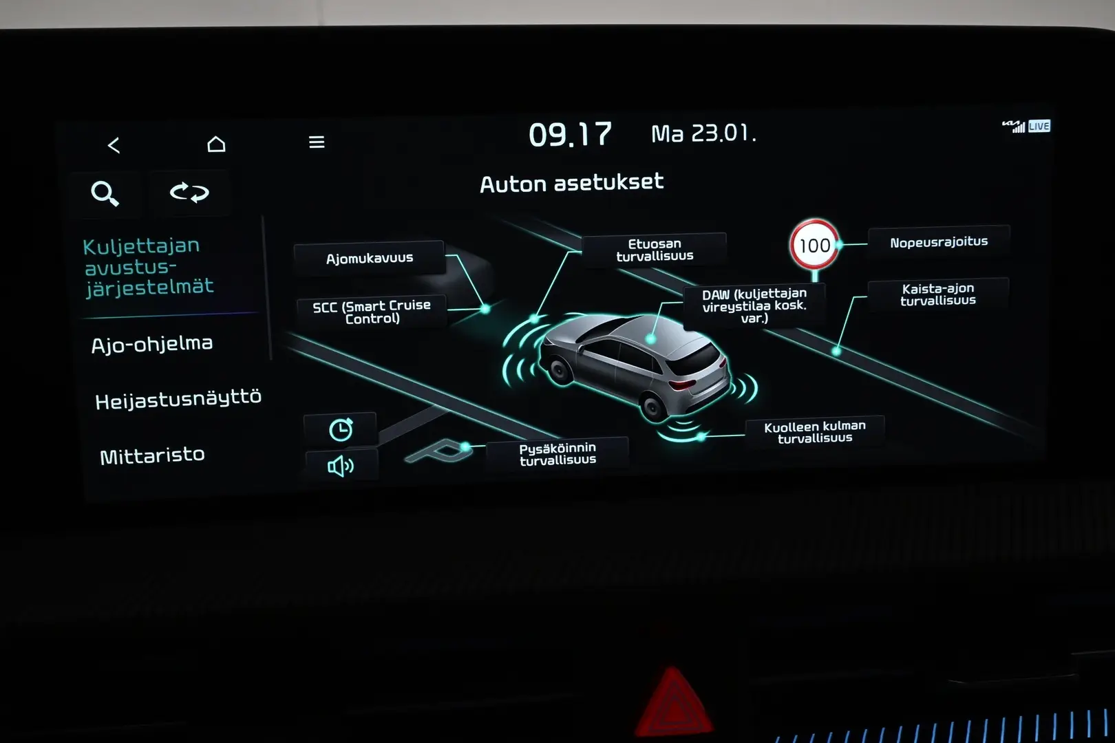 Car Image - 4nM0USsgE8aHFygkB9UWlu