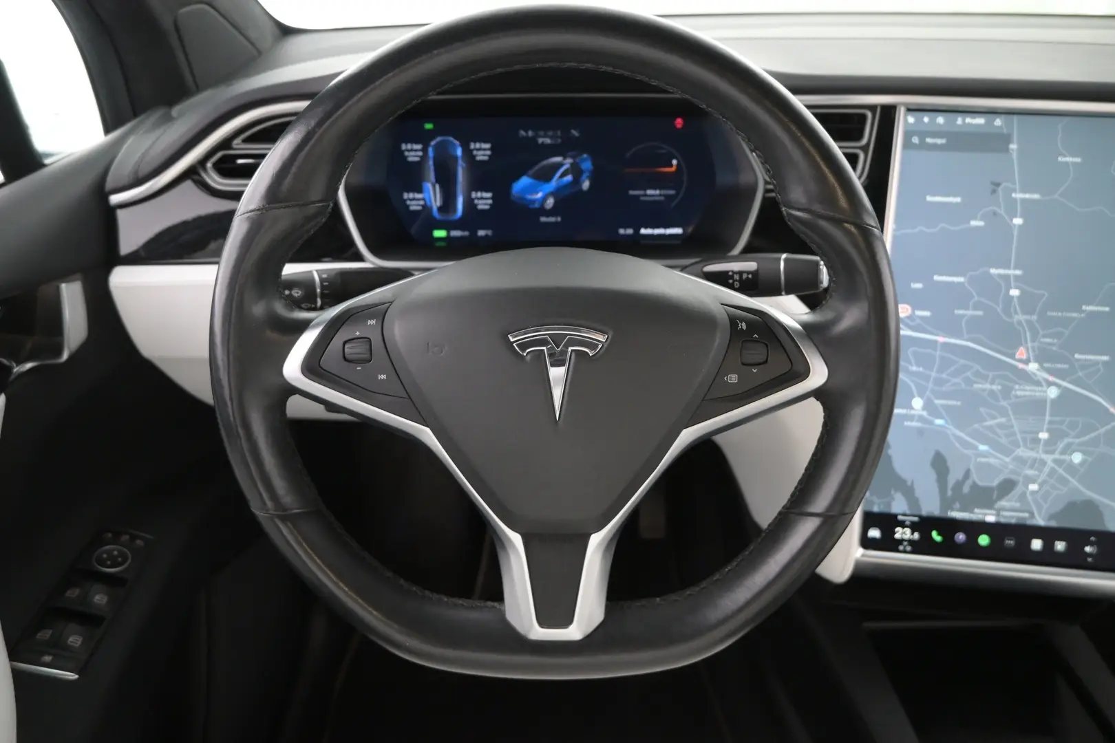 Car Image - 6TIvfjxKXhl4bBmRA1BGCh