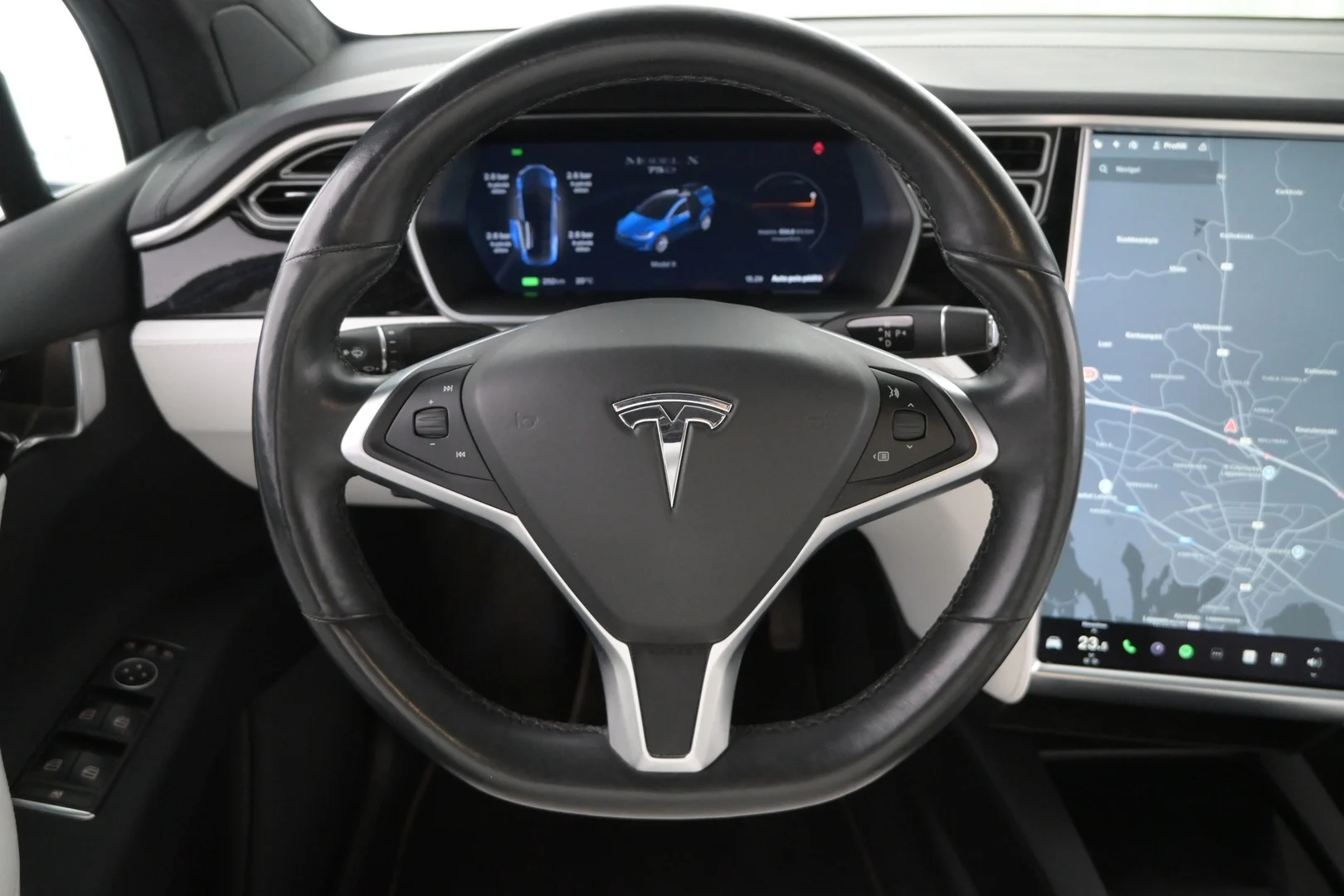 Car Image - 6TIvfjxKXhl4bBmRA1BGCh