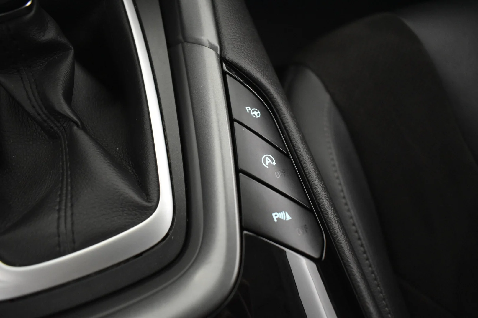 Car Image - 413hupt0Qw0fKPNnV0M1ao