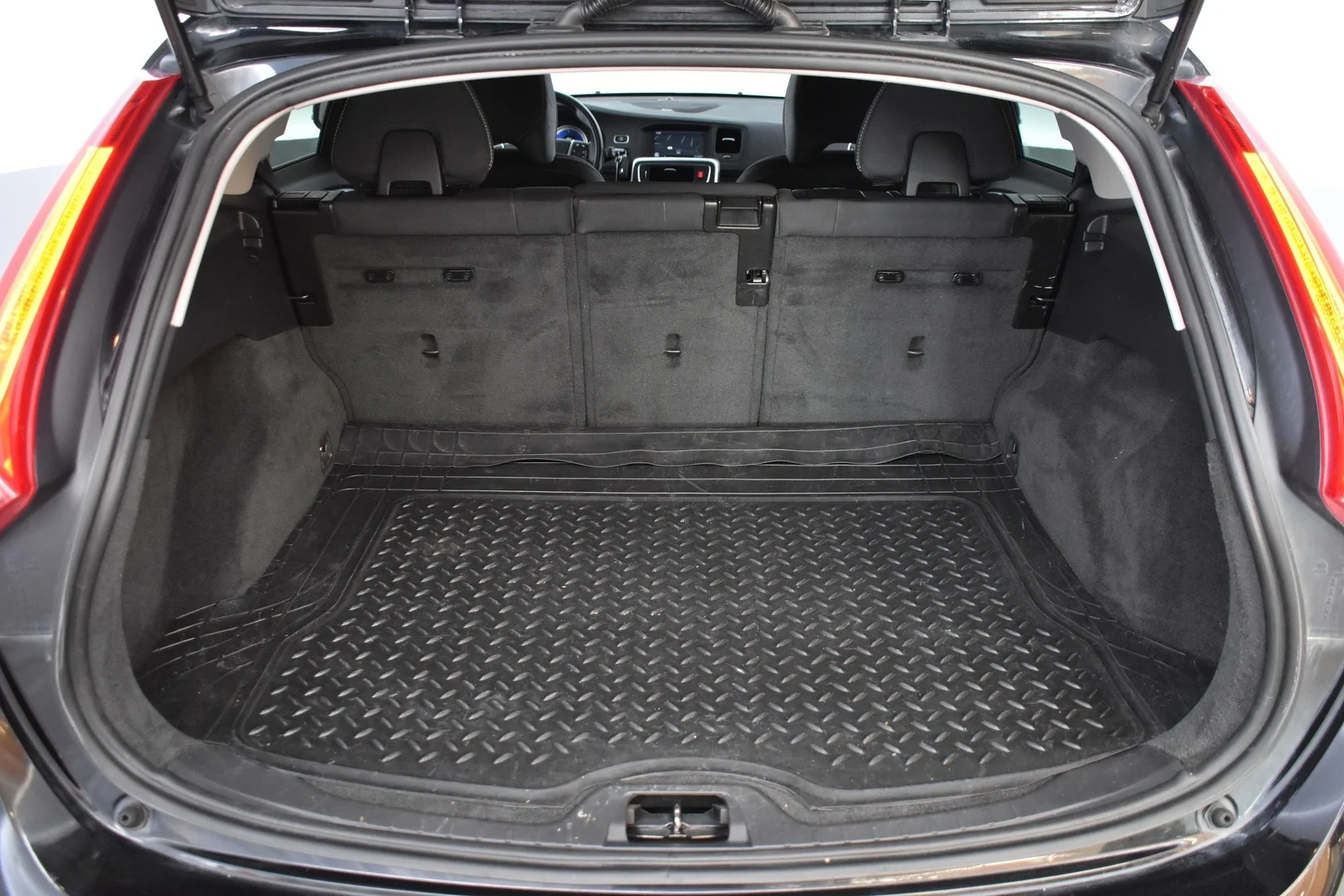 Car Image - 5rTYdScGb0NqgNP4ChC4b4