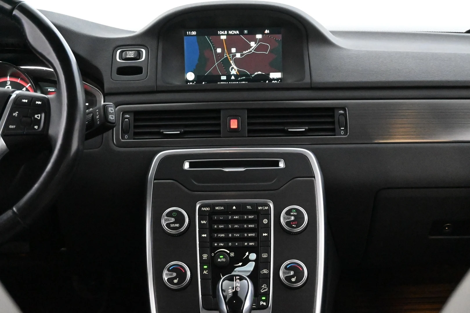 Car Image - 3mNiNTfP2GxawDgCaOcXdj
