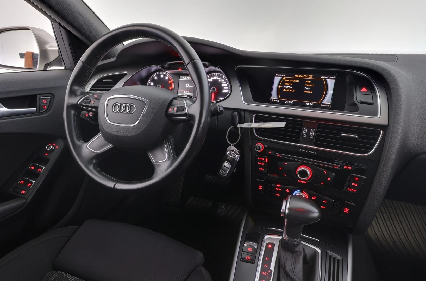 Car Image - 3uvGuHgEpUpCDpsyxl1HvT