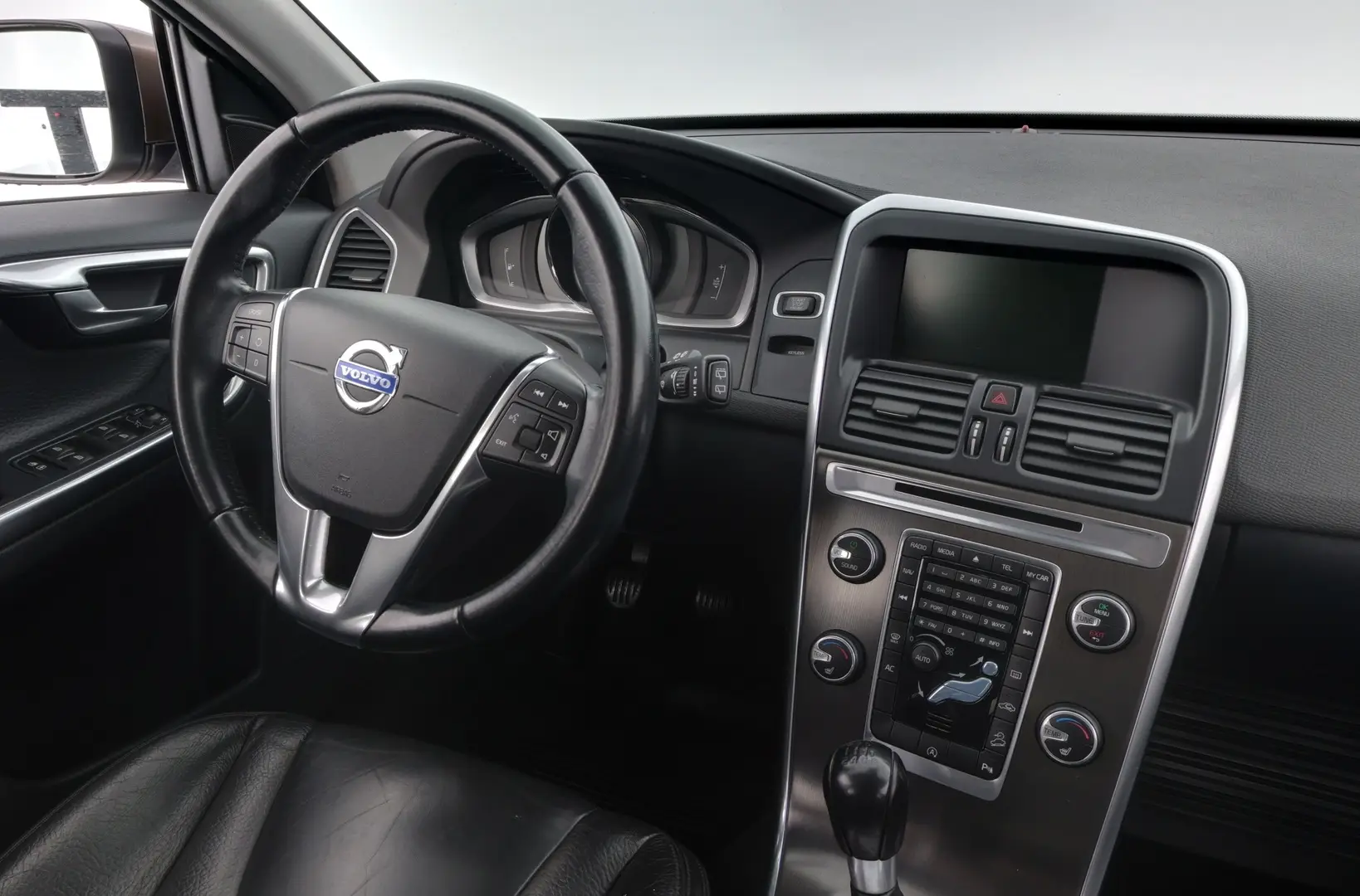 Car Image - 1nrhRW8RndTgpIP060AfcG