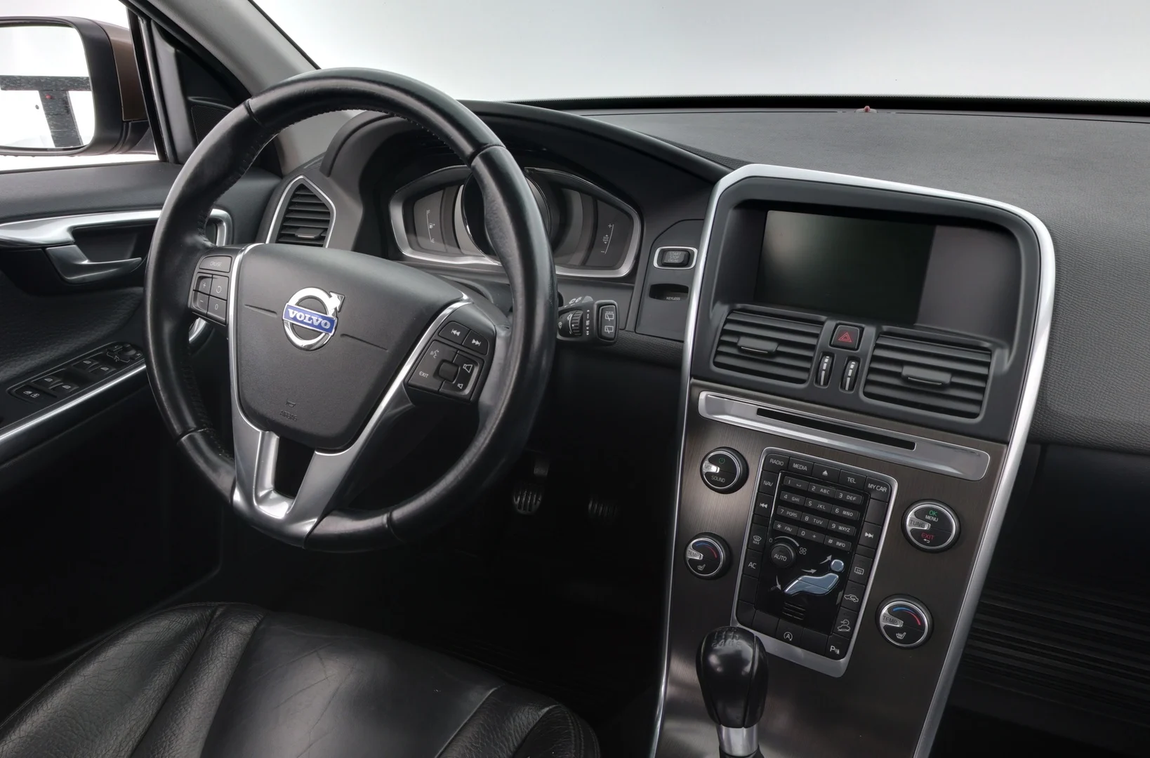 Car Image - 1nrhRW8RndTgpIP060AfcG