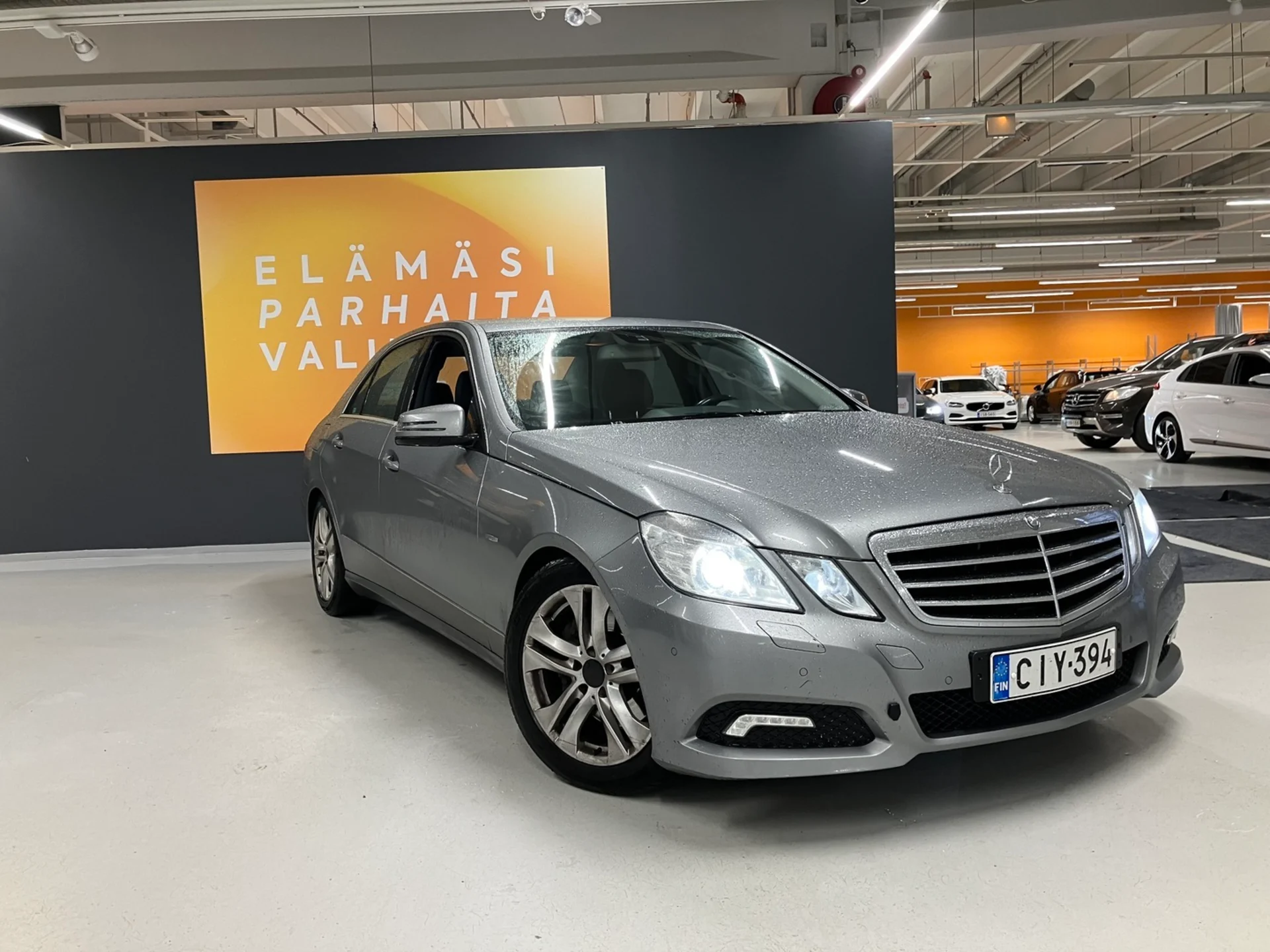 Car Image - 7HzHsvUdrRdj3unFbw5zCs