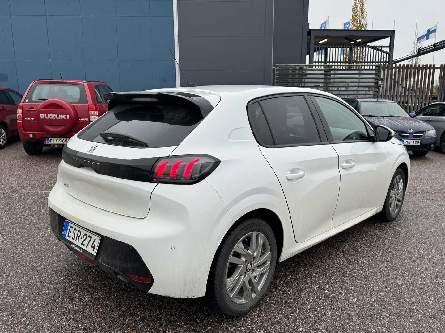 Car Image - 60sq3qF0IIoP9O7vmAWV13