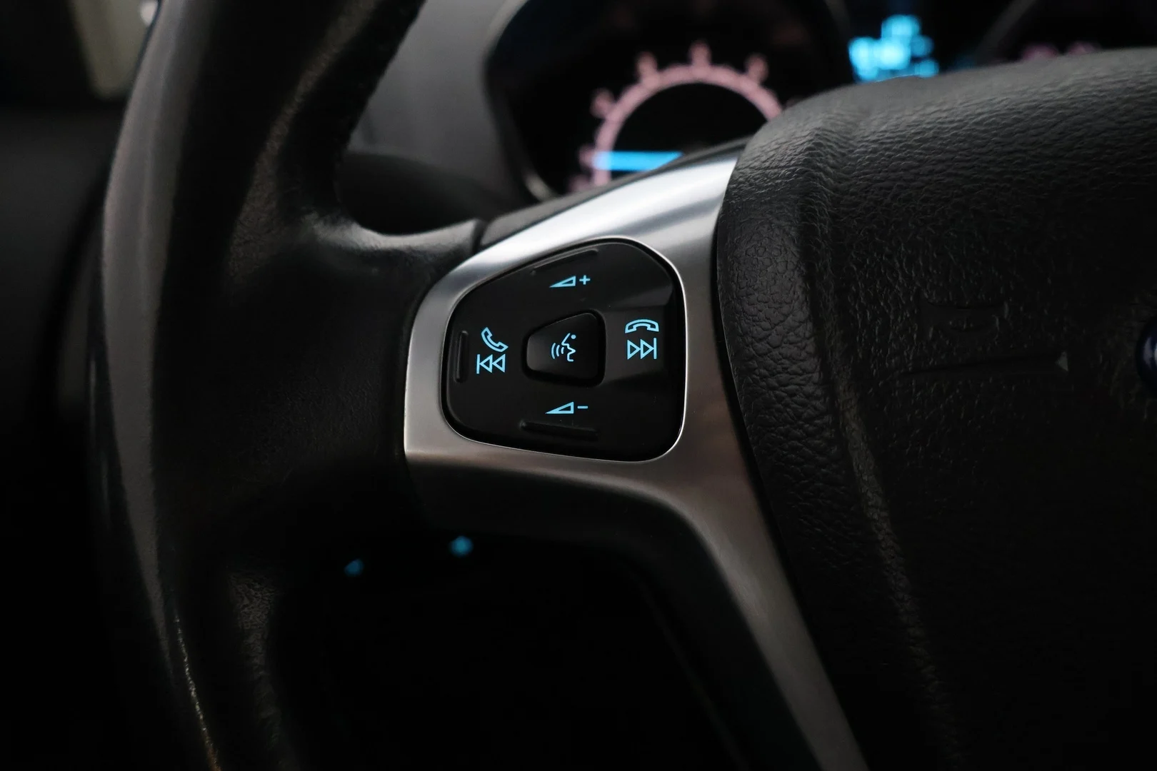 Car Image - 354Cvetk2cf1q7X539mDZb