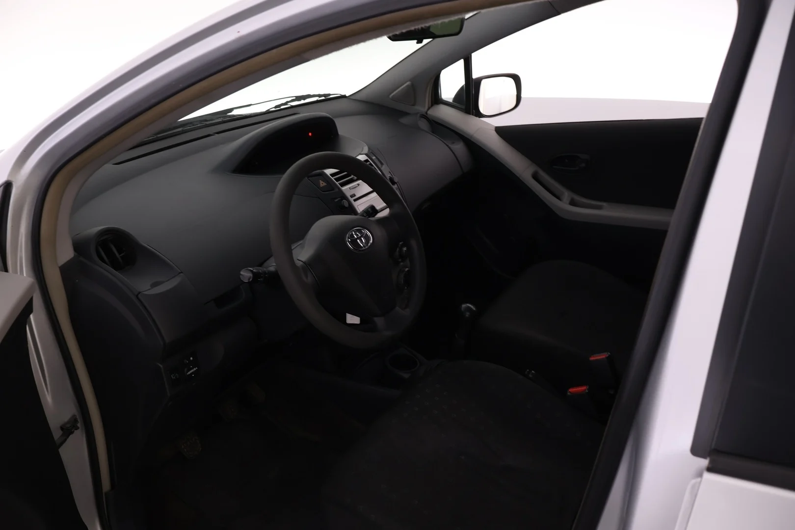 Car Image - 321eo8qImx3EtQ4g5sek56