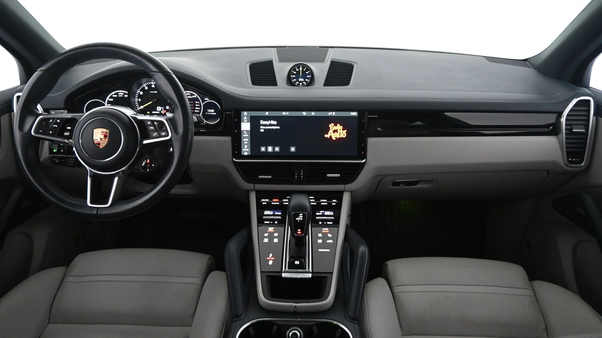 Car Image - 78hpdV7HFBk9dsNWwEwOAY