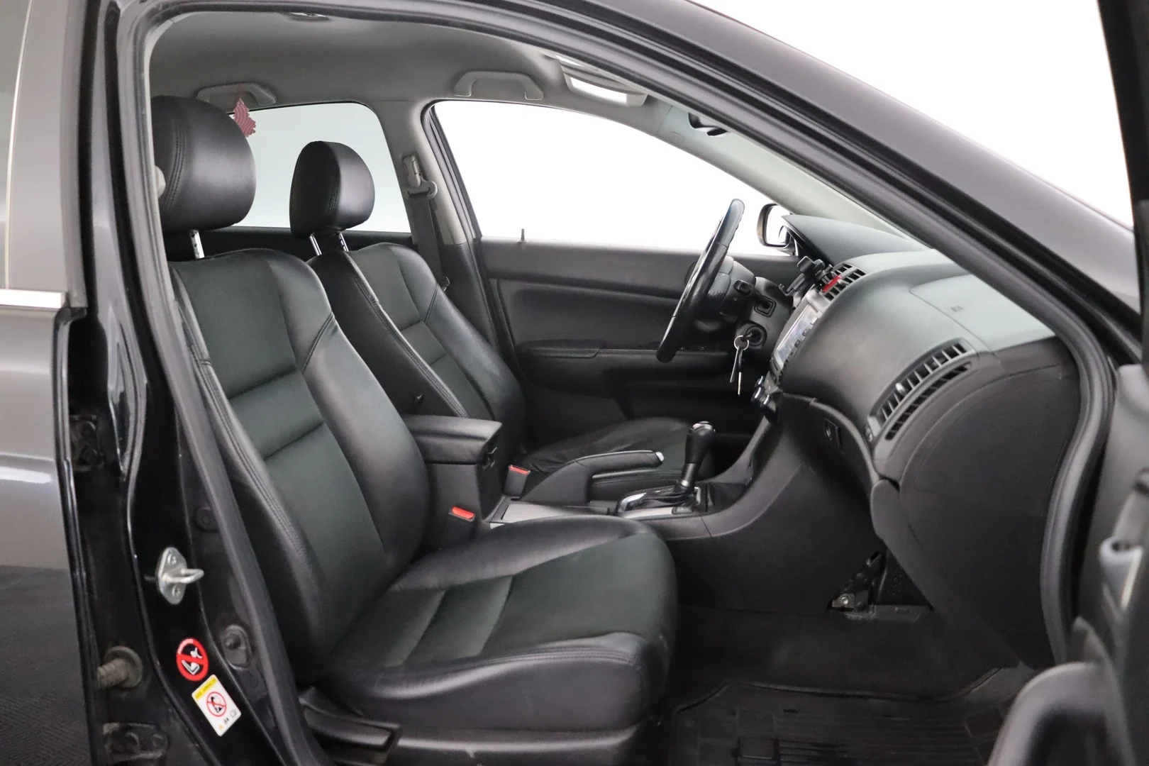 Car Image - 4ie7yxngo4NanXQJNgybjb