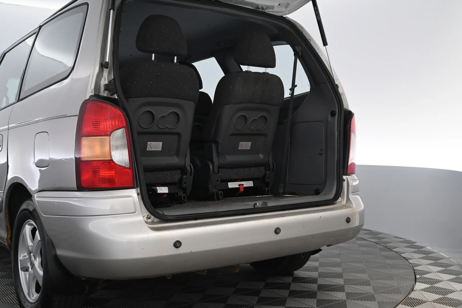 Car Image - 7g68A92G93xPAyL1Zm2DKQ