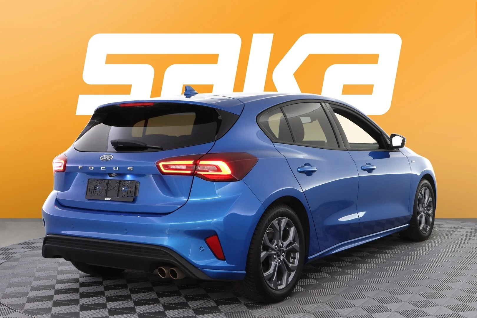 Car Image - 3Q0B6ZzEMtaUoq1jWaJdaL