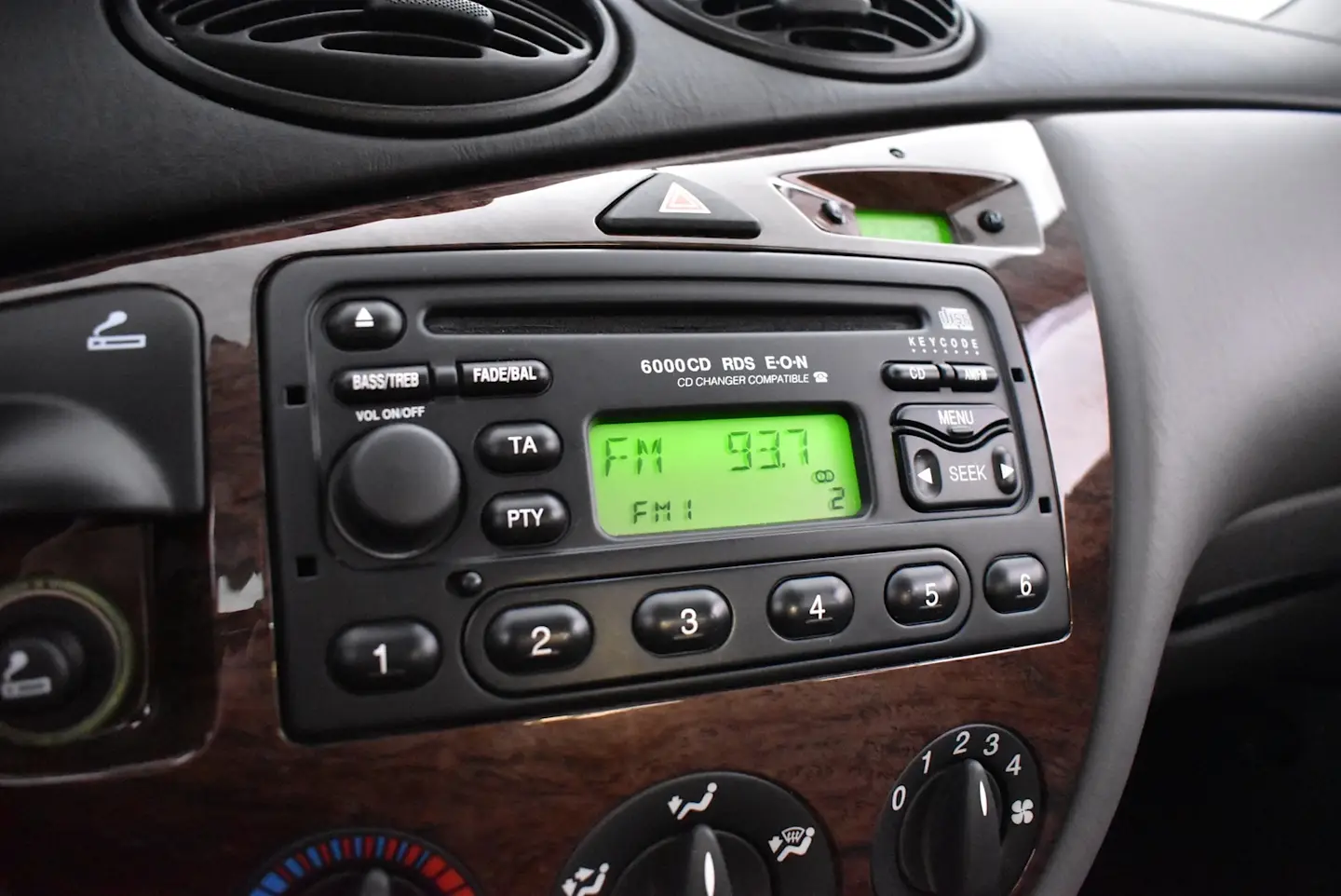 Car Image - 6zGLvcOXli6uhDNhY301jg