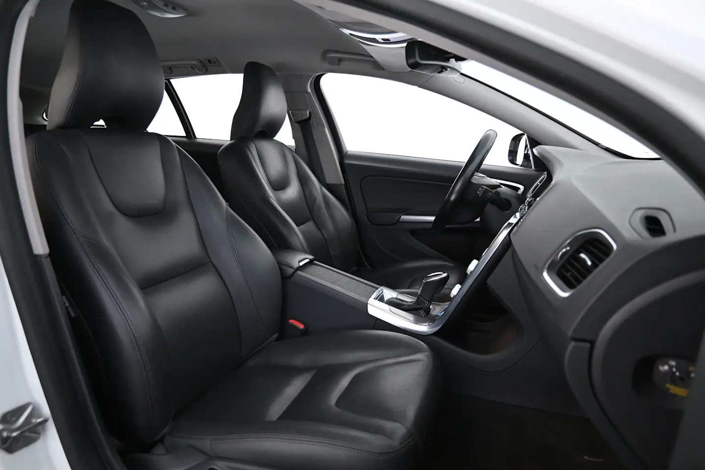 Car Image - 75uGz6sjdPPOJ4cafqUsPA