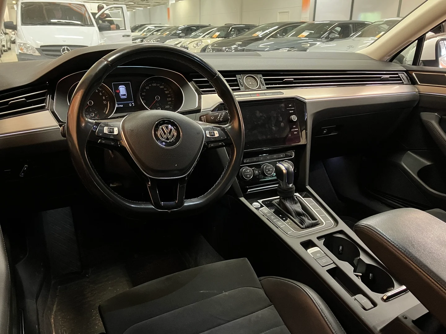 Car Image - 4Y2HpKnjSdncYcTnpoeMSi