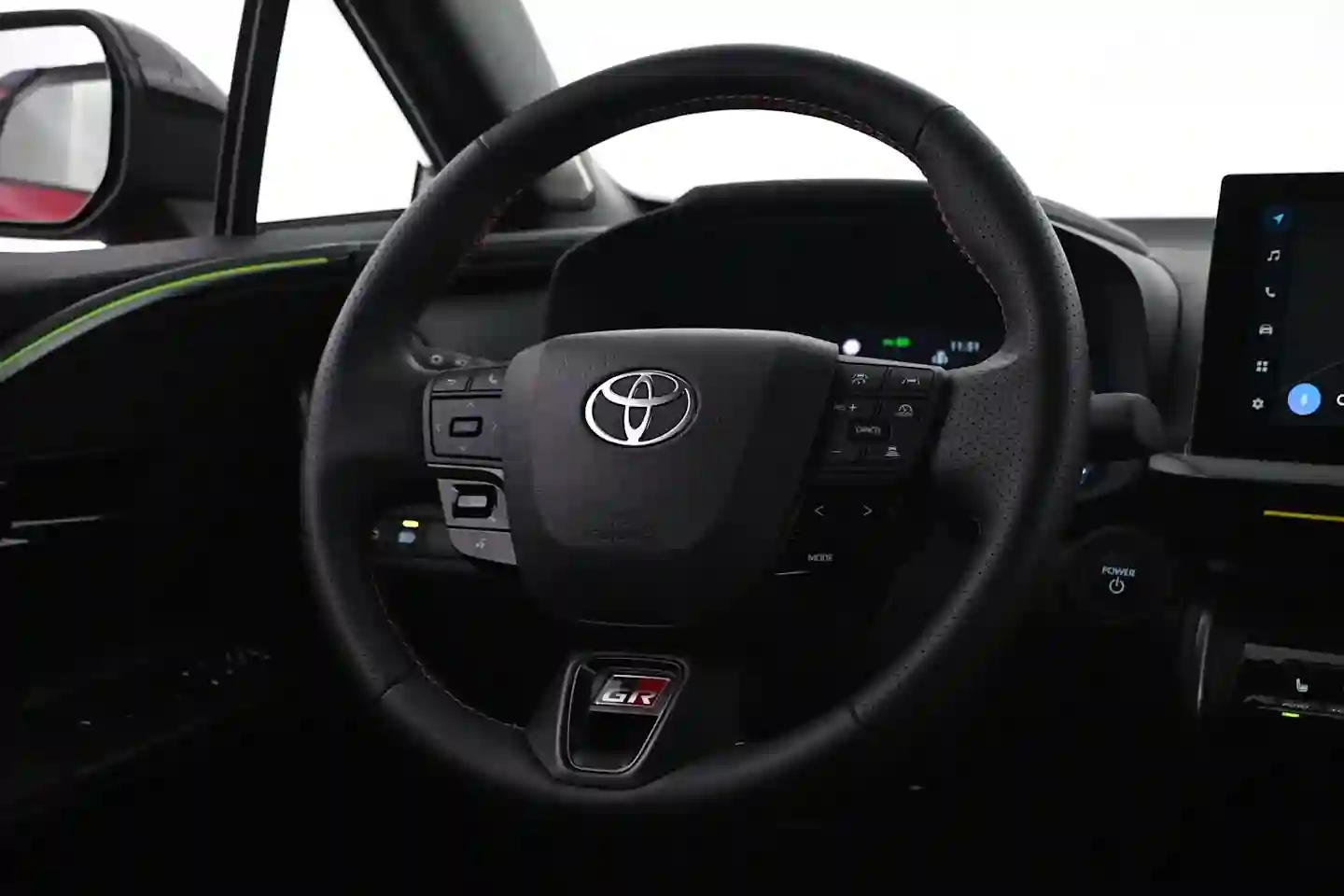 Car Image - 7j4KkDC0ygsqrfFqfqCzZd